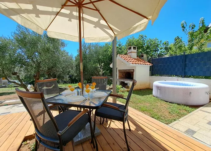 Jalumi Апартаменты Задар